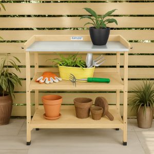 Oppottafel van vurenhout met gegalvaniseerd werkblad en plantjes en voorwerpen erop in naturel kleur